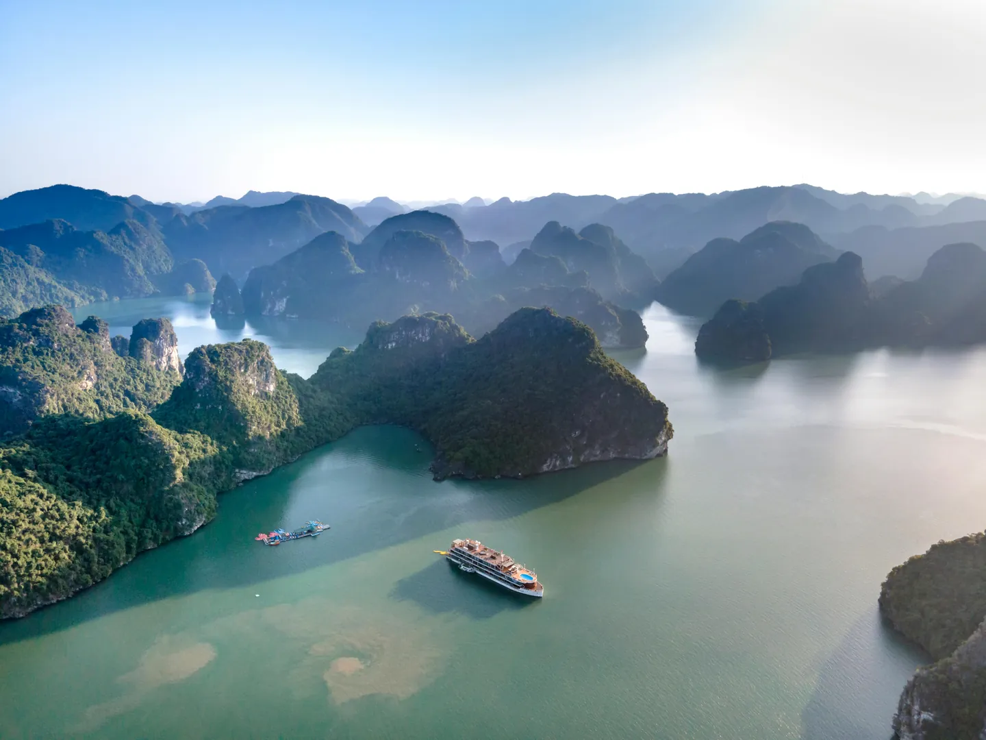 Cruise Through Ha Long Bay