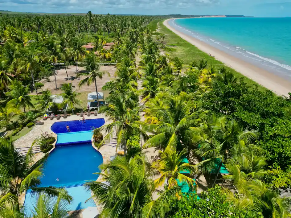 Summer Relaxation at Raffles 