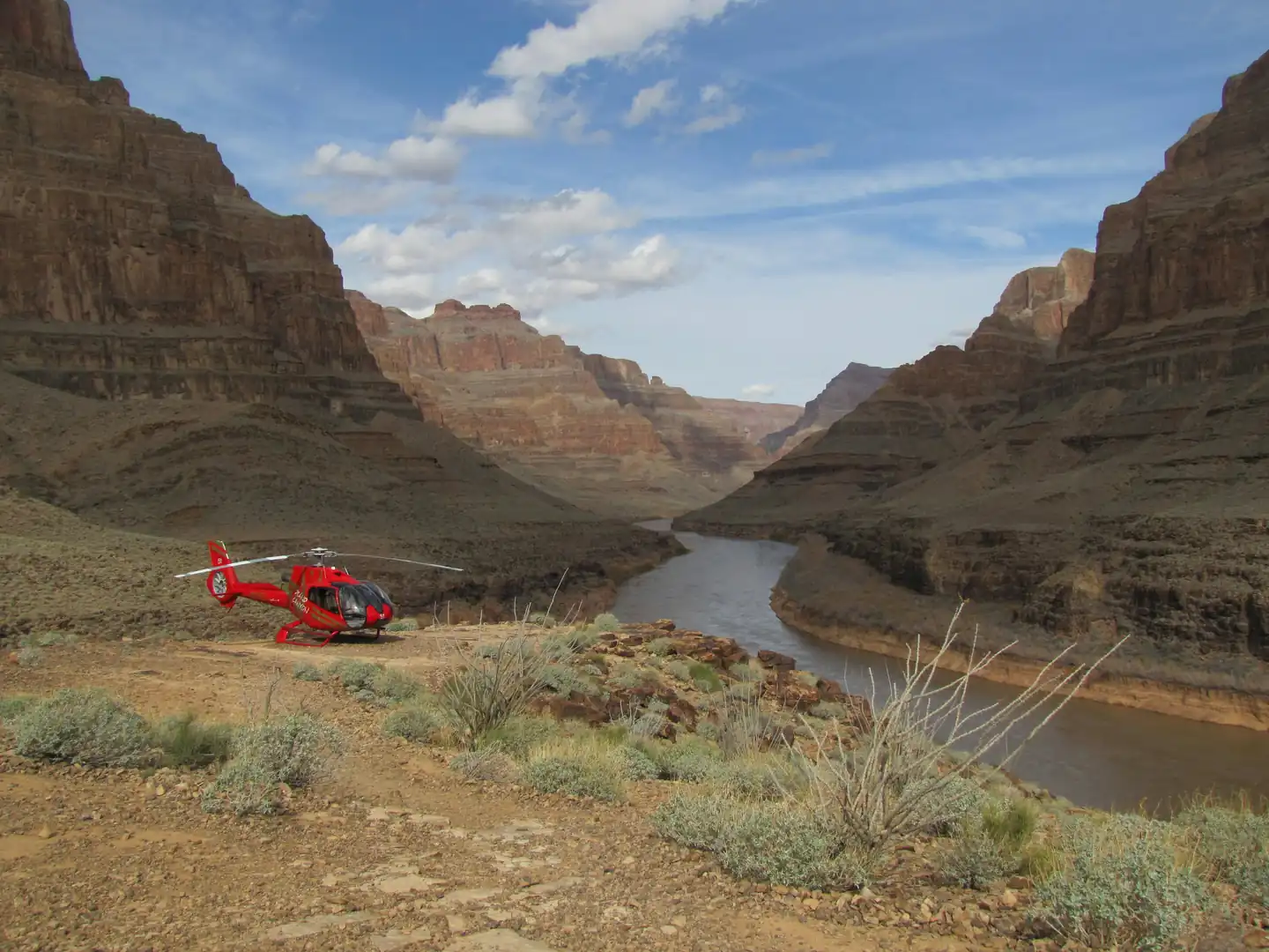 Explore the Grand Canyon by Helicopter