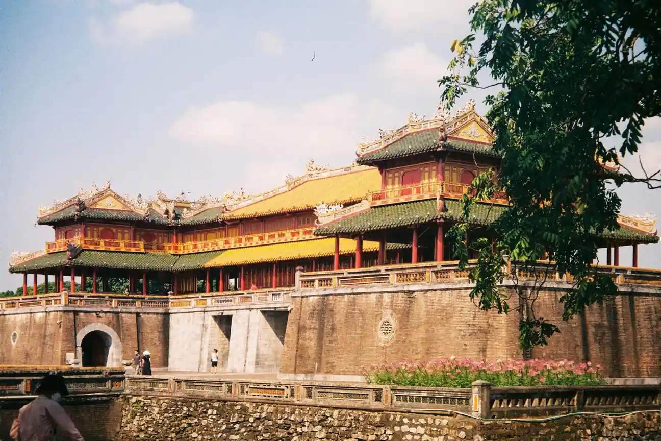 Monuments and Landmarks to Visit in Vietnam