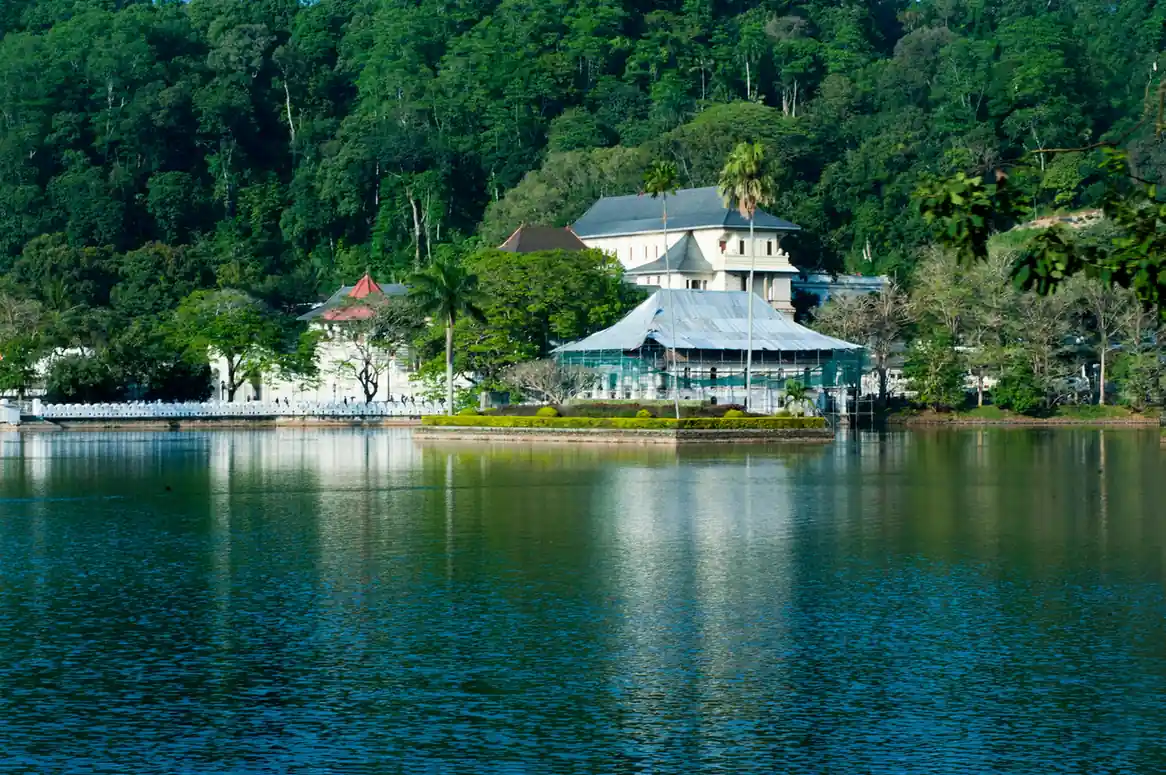 Tourist Attractions in Sri Lanka