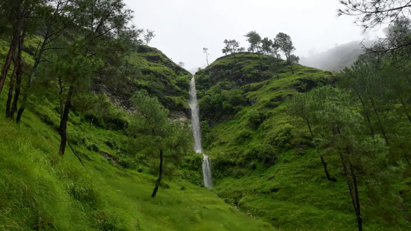 Bhagsu Waterfall