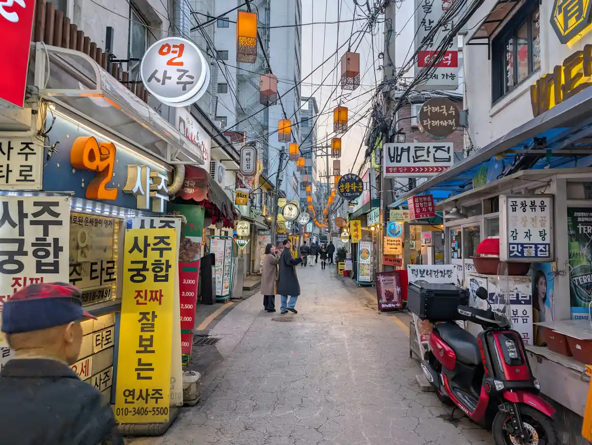 Immerse Yourself in Seoul’s Vibrant Markets - things to do in South Korea