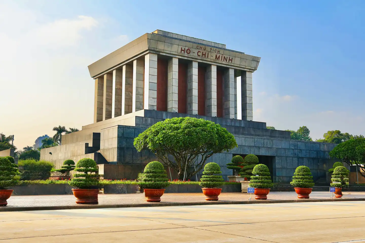 Famous Monuments and Landmarks to Visit in Vietnam