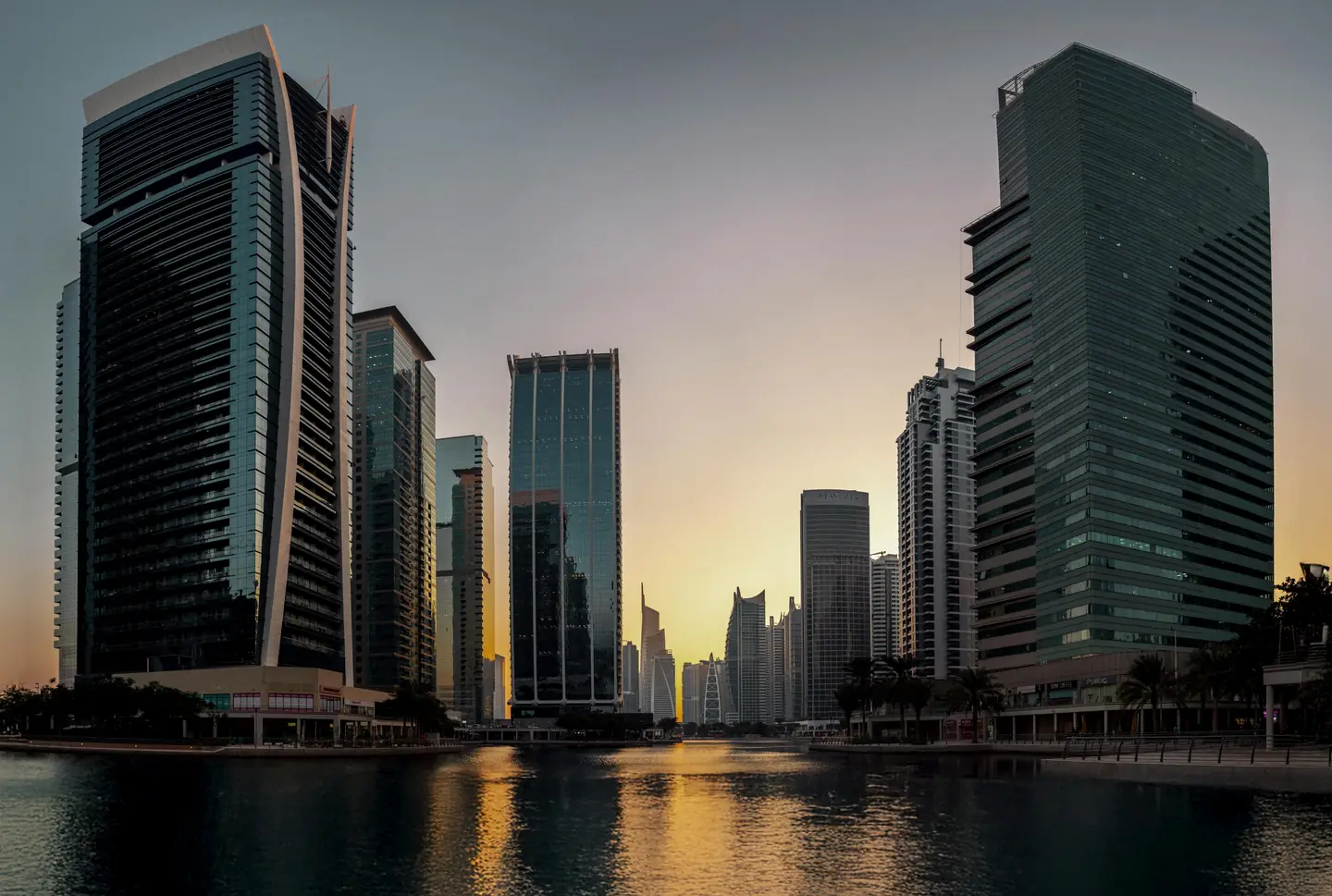 Circle Café – Jumeirah Lake Towers