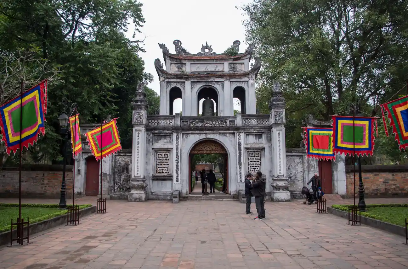 Monuments and Landmarks to Visit in Vietnam