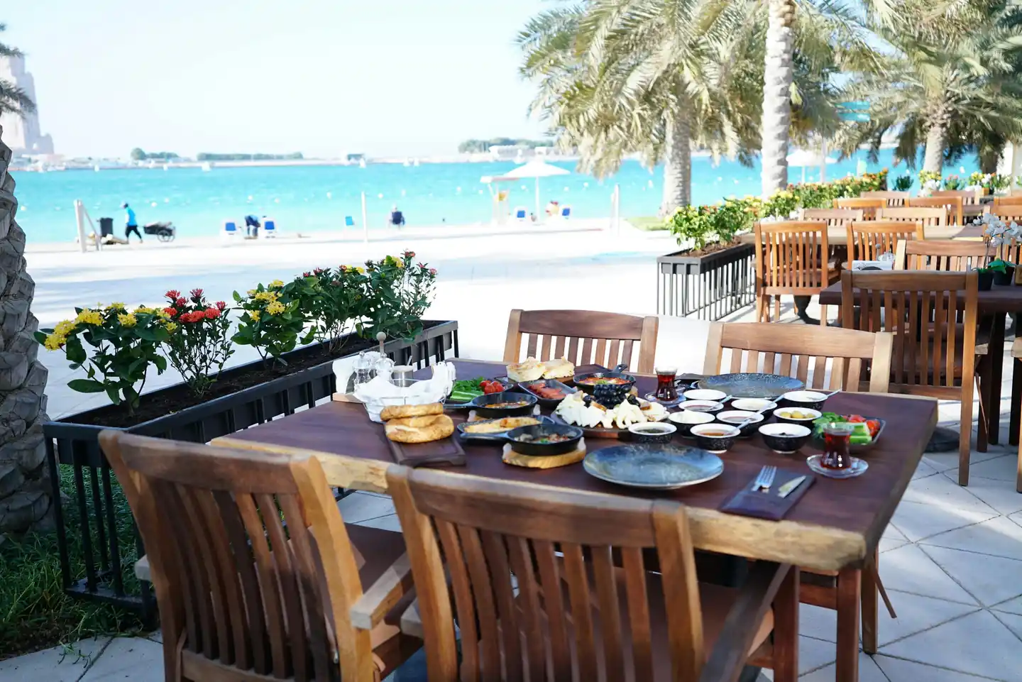 Corniche Dining, Sofitel Abu Dhabi Corniche