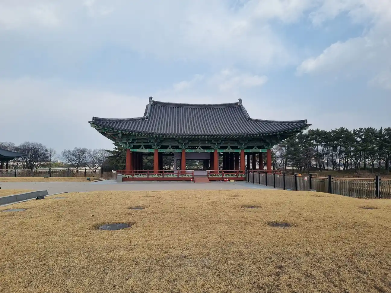 8. Banghwasuryujeong Pavilion