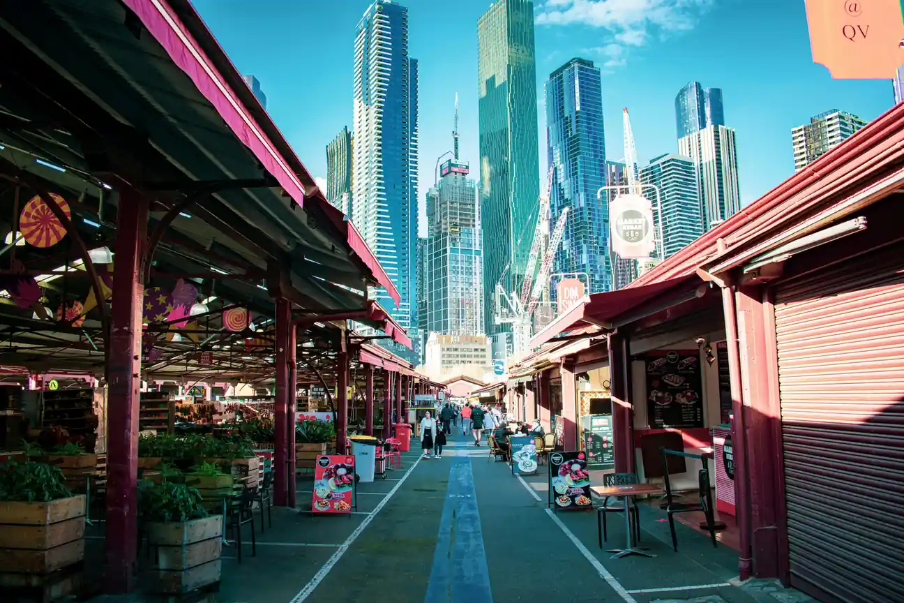 Day 3: Looking at the city and seeing its markets