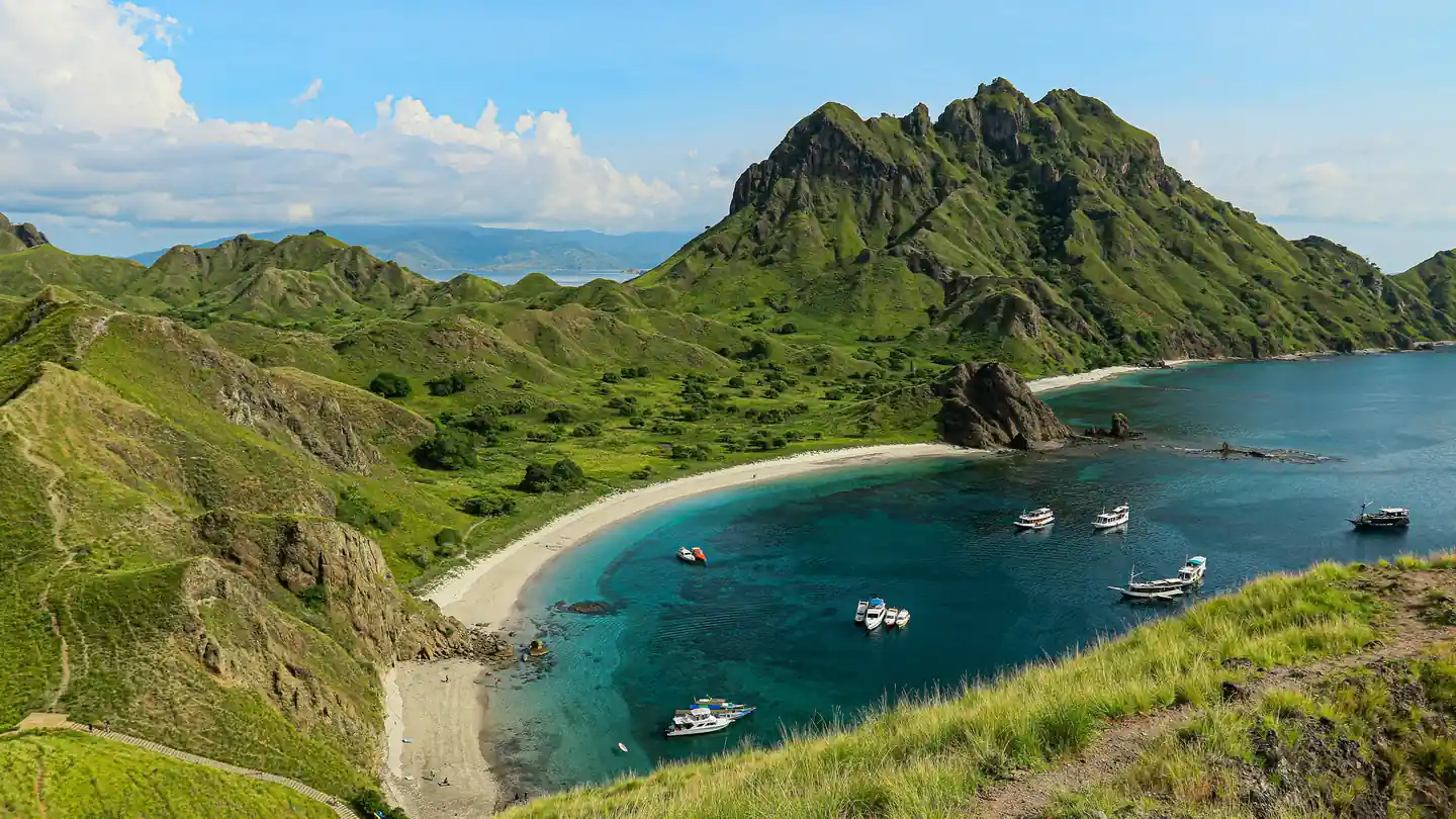 Exploring Marine Thrills and Nusa Islands – Water Sports