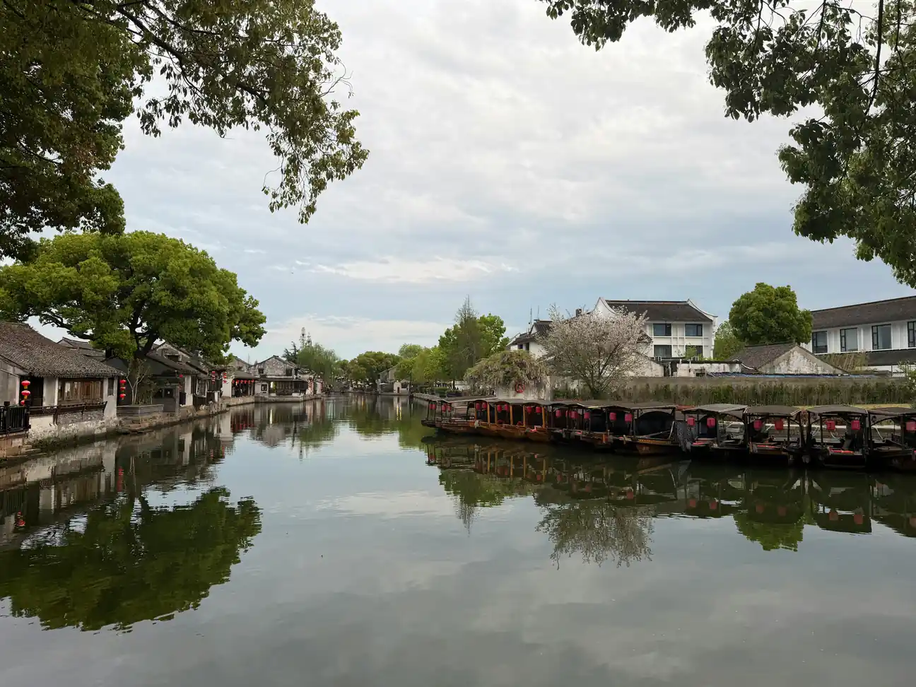 Zhujiajiao Water Town – A Glimpse into Ancient China