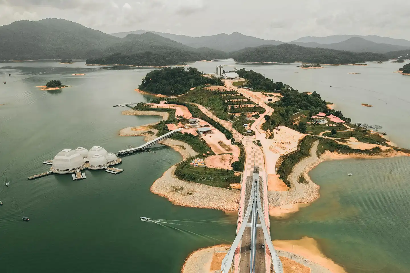 The 5 Amazing National Parks to Visit in Malaysia
