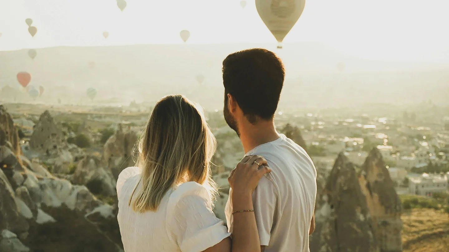Top 8 Places in UK for Couples