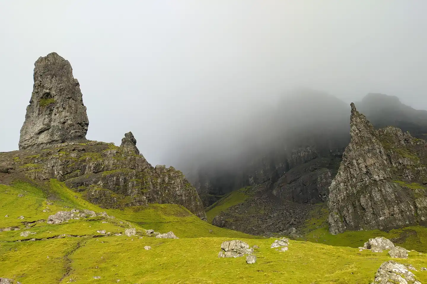 isle of skye – mystical landscapes of scotland