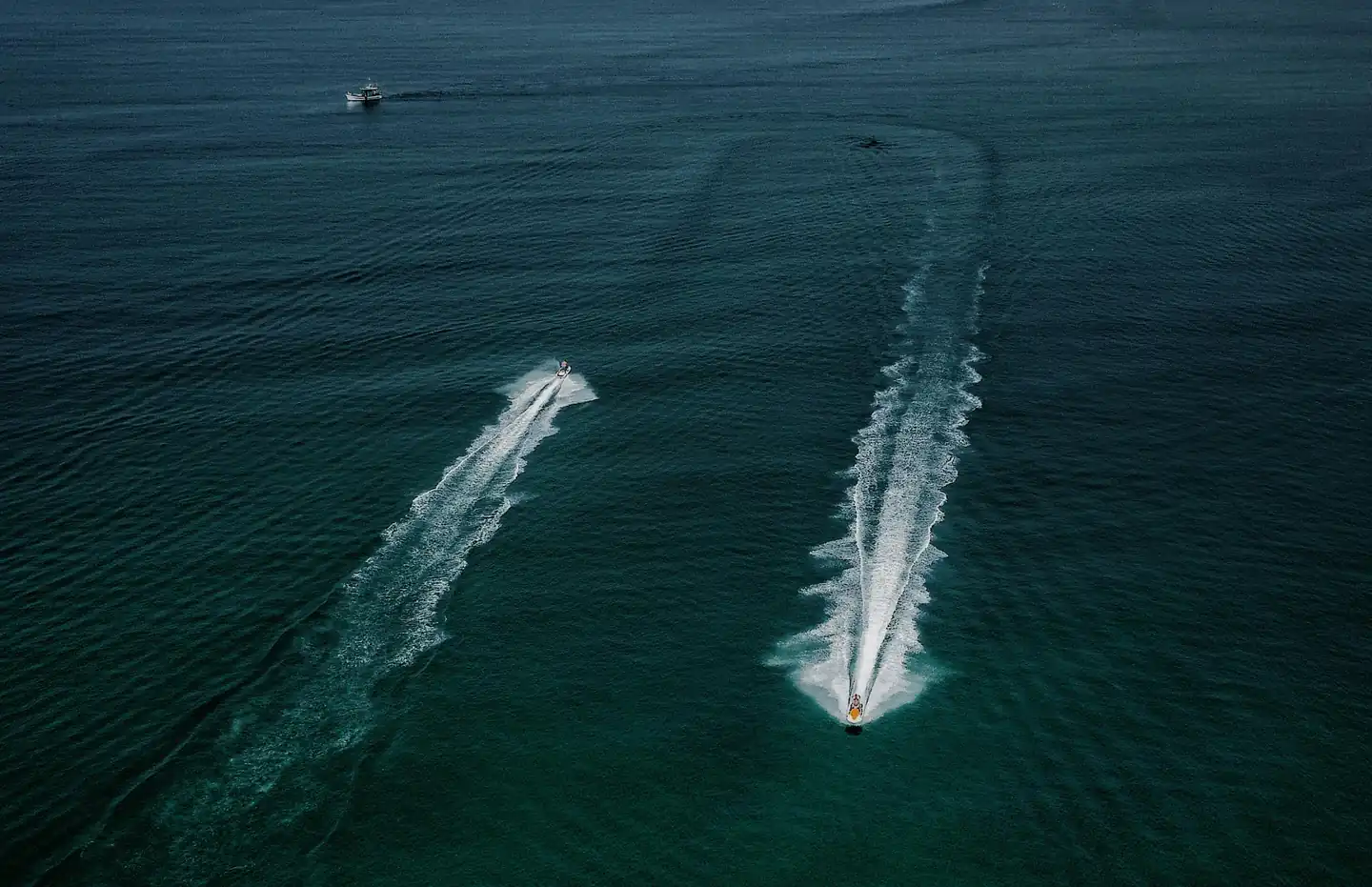 jet skiing in goa