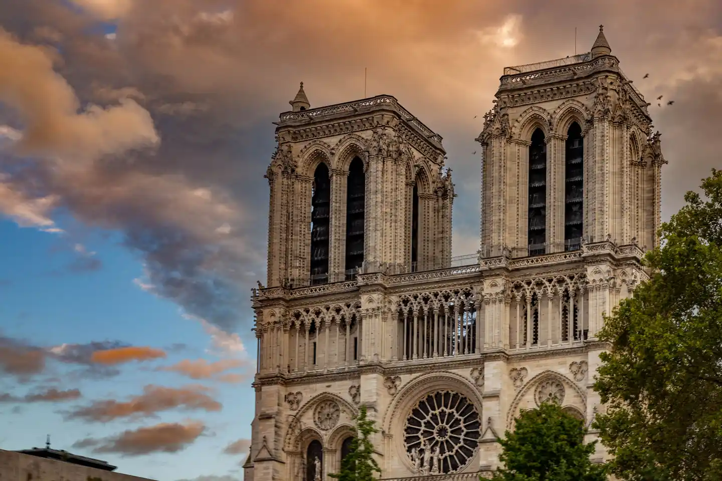 Notre-Dame Cathedral – Gothic Masterpiece of Paris