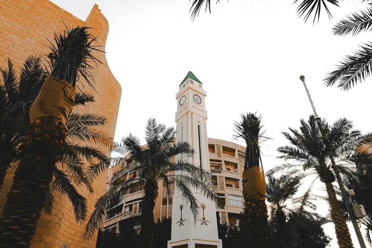 Things to buy in Saudi Arabia